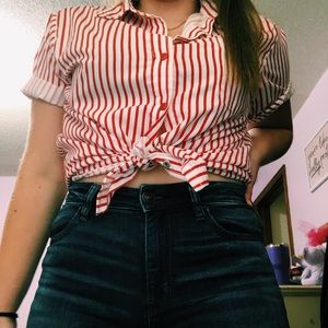 striped button up🍿
